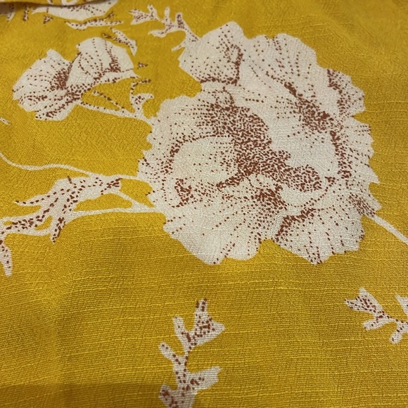 Free People beautiful yellow flower pattern dress, size M, tag still on - Picture 5 of 9